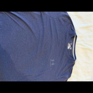 Large Under Armour Cotton Blend T-Shirt